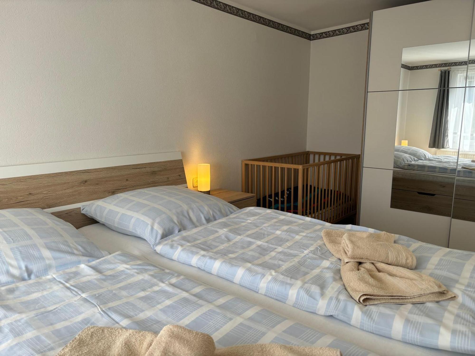 2 Ferienzimmer Inkl Fr & 1 Bungalow, Wlan, Garten, Grill Zinnowitz Exterior foto